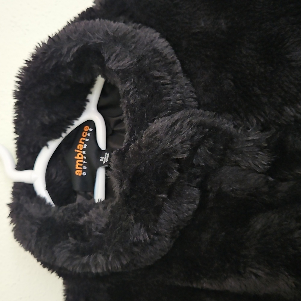 Ambiance Outerwear Faux Fur Teddy Coat Jacket Sz. M Zip Up pockets - Picture 8 of 8